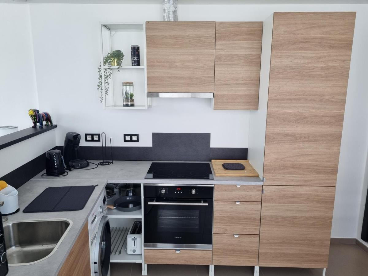 Maisonnette Entierement Renovee Живе Екстер'єр фото